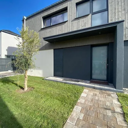 Chez Fernand A Maison Neuve Confort Avec Jardin Et Parking Inclus