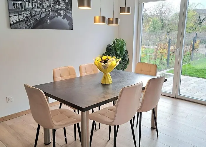 Chez Fernand A Maison Neuve Confort Avec Jardin Et Parking Inclus Holiday home *