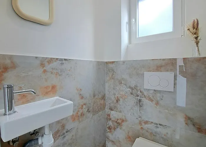 Chez Fernand à Maison Neuve Confort Avec Jardin Et Parking Inclus Colmar