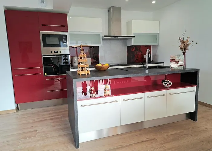 Holiday home Chez Fernand A Maison Neuve Confort Avec Jardin Et Parking Inclus *