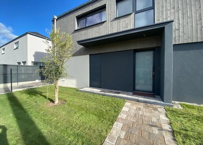 Chez Fernand A Maison Neuve Confort Avec Jardin Et Parking Inclus